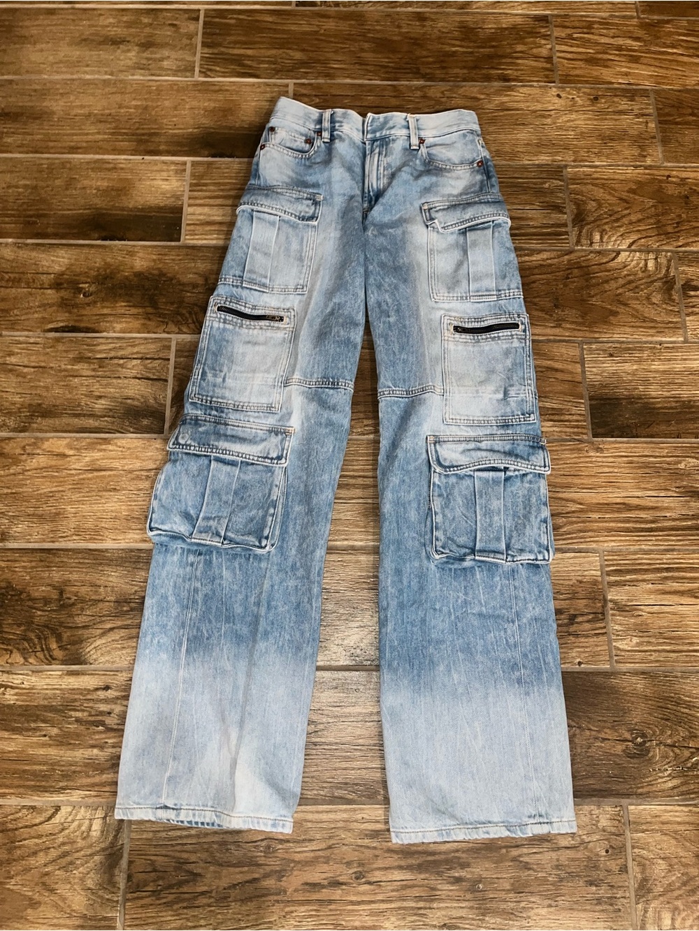 Alice + Olivia Cay baggy denim cargo pants - Picture 2 of 4